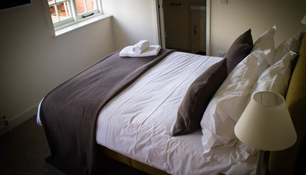 Double Room at the Forester Inn Graffham-1