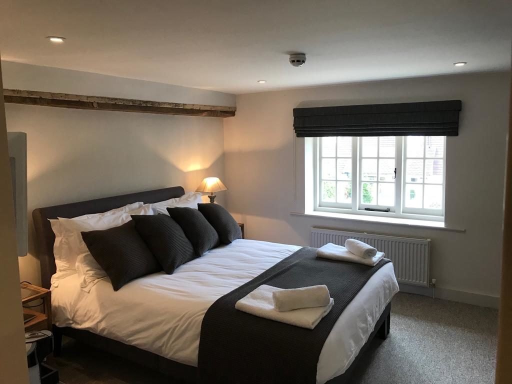 Large double room at The Foresters Arms